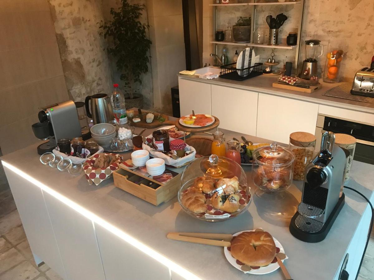 Bed and Breakfast La Chapelle Sur La Sorgue Л'Иль-сюр-ла-Сорг Экстерьер фото