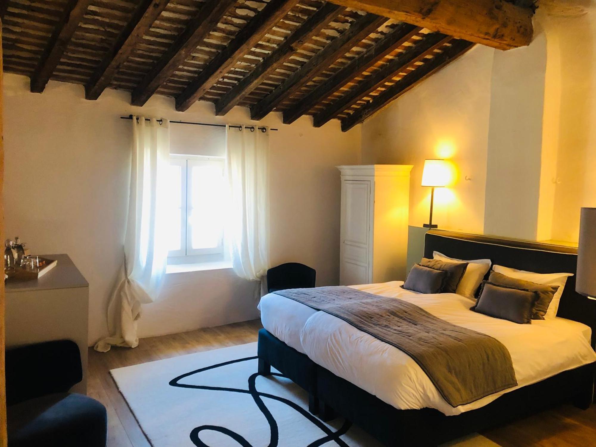Bed and Breakfast La Chapelle Sur La Sorgue Л'Иль-сюр-ла-Сорг Экстерьер фото