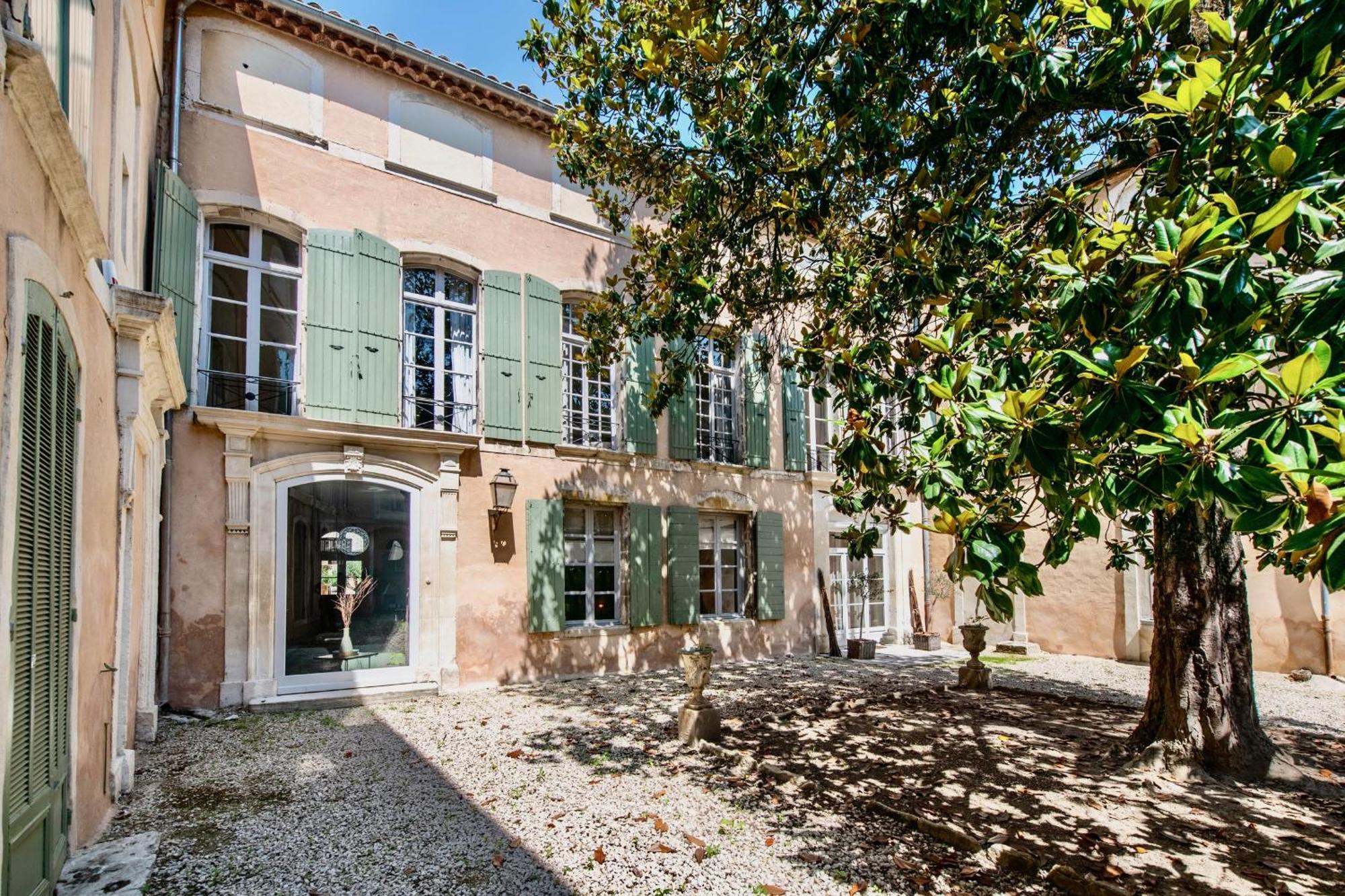 Bed and Breakfast La Chapelle Sur La Sorgue Л'Иль-сюр-ла-Сорг Экстерьер фото