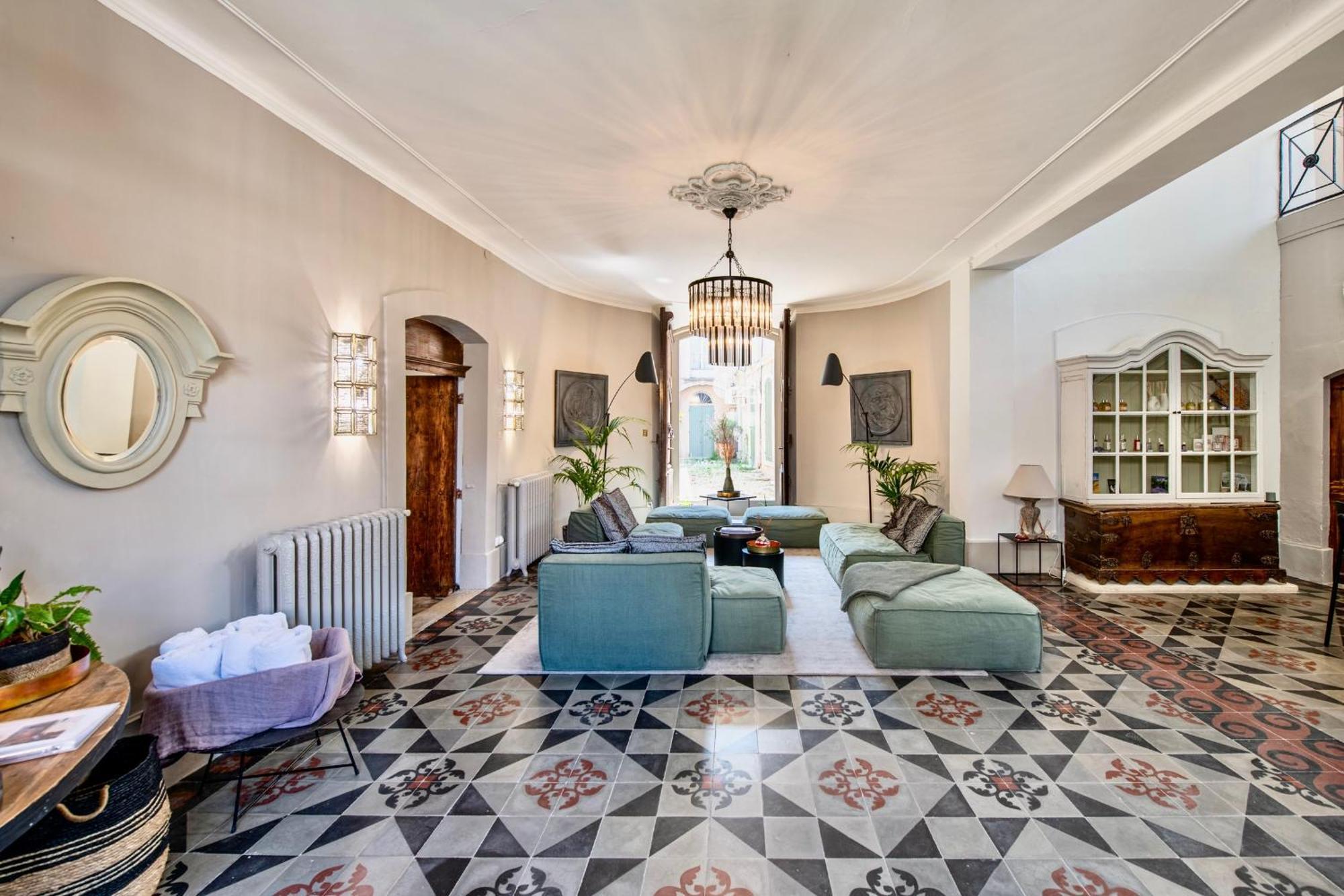 Bed and Breakfast La Chapelle Sur La Sorgue Л'Иль-сюр-ла-Сорг Экстерьер фото