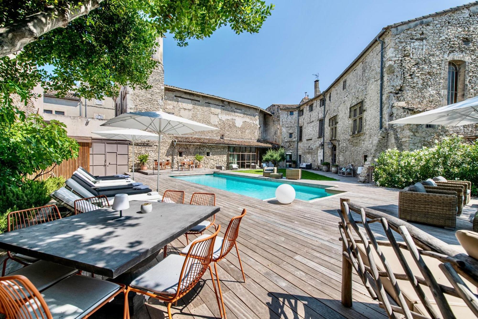Bed and Breakfast La Chapelle Sur La Sorgue Л'Иль-сюр-ла-Сорг Экстерьер фото